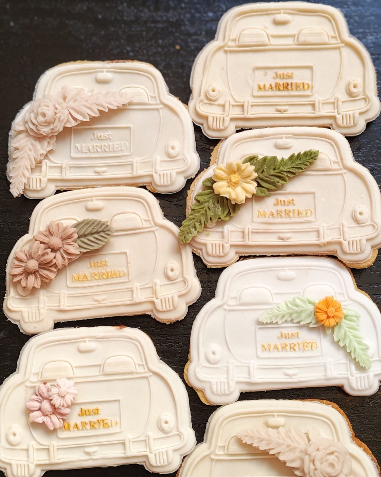 Wedding car cookie cutter and stamp - Image 2